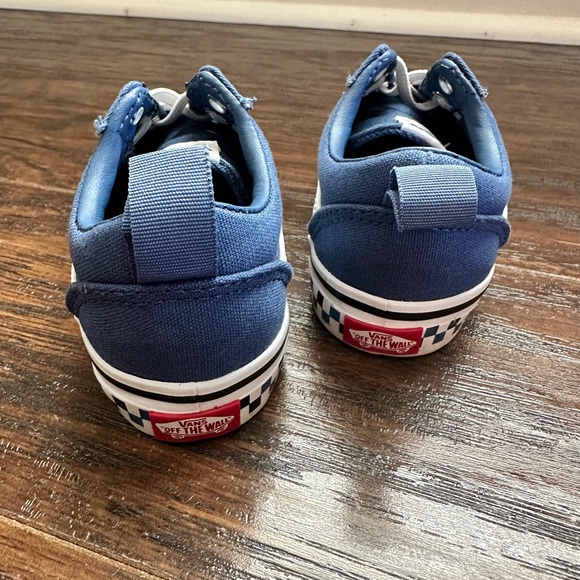 Vans toddler skater shoe size 8 - Picture 2 of 4
